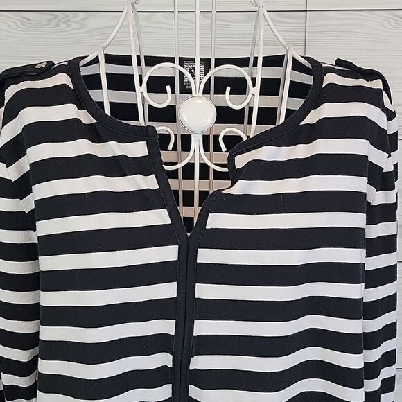 Ann Klein sport striped casual top Women's Size M - Picture 2 of 11